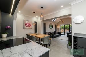 Photo 16- click for photo gallery